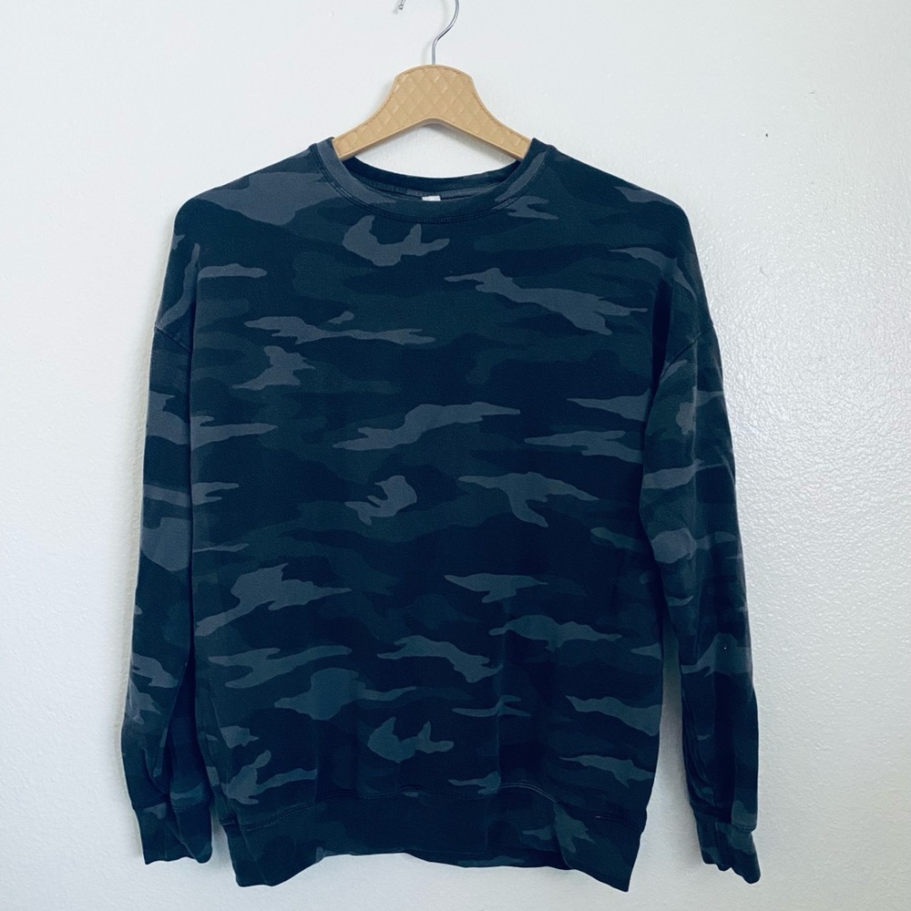 Athleta Women's Camouflage Sweater - Black and Gray
